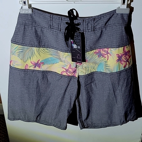Hurley Phantom X Boardshorts size 33 BNWT - Picture 3 of 4